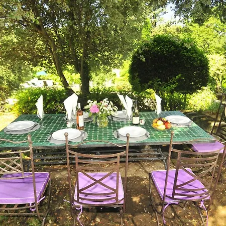 Bastide Saint Restitut 别墅 *